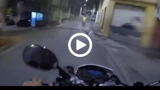 VIDEO: Ατελείωτο κυνηγητό μοτοσυκλετιστή από την αστυνομία
